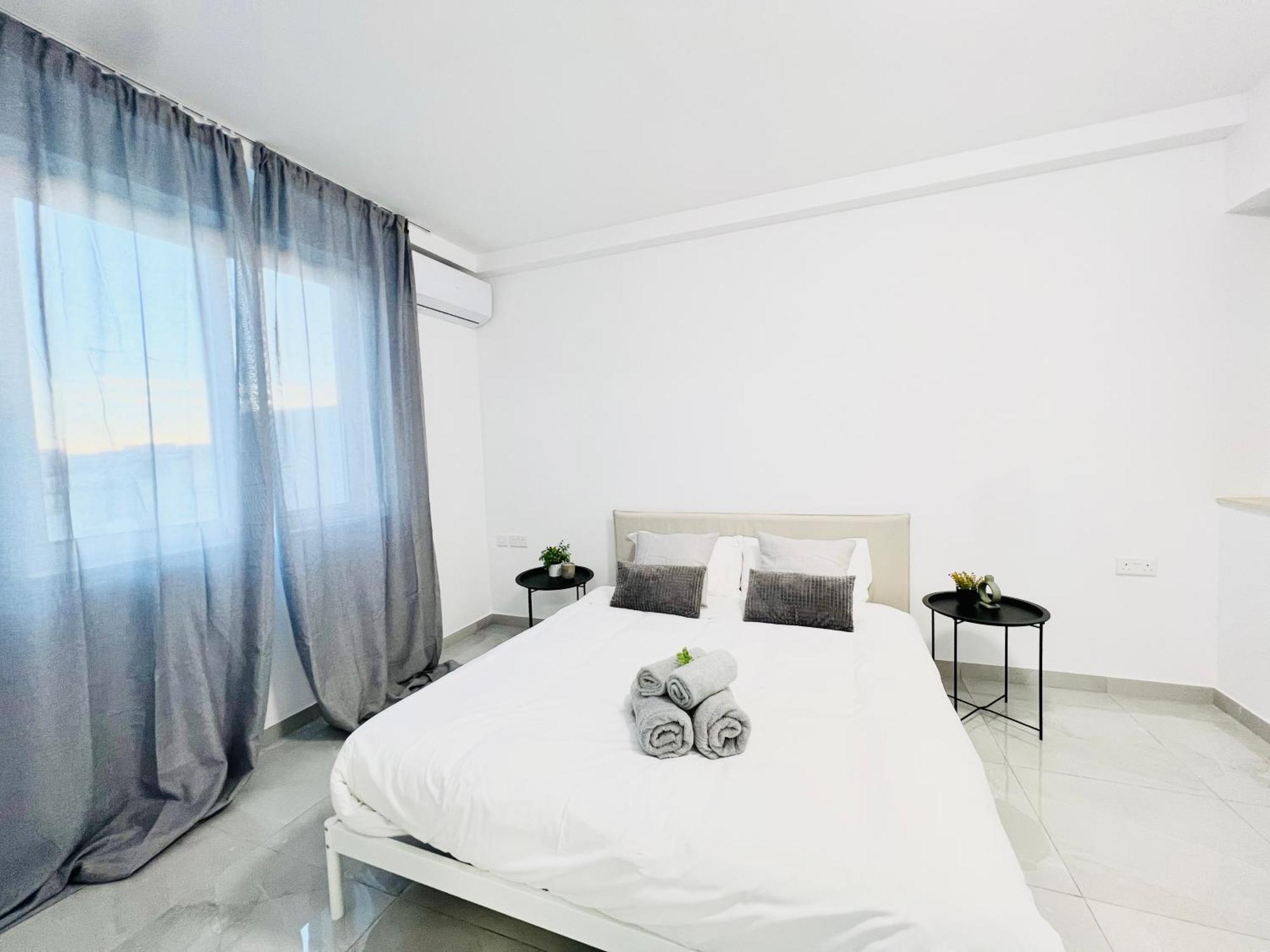 Sunshine Suits - Brand New Apartments Msida Exterior foto